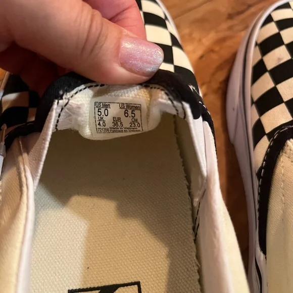 Vans Black and White Checkerboard Slip-Ons NEW - Picture 8 of 10